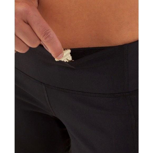 🍋 Lululemon Clam Digger Size 2 - Picture 5 of 8